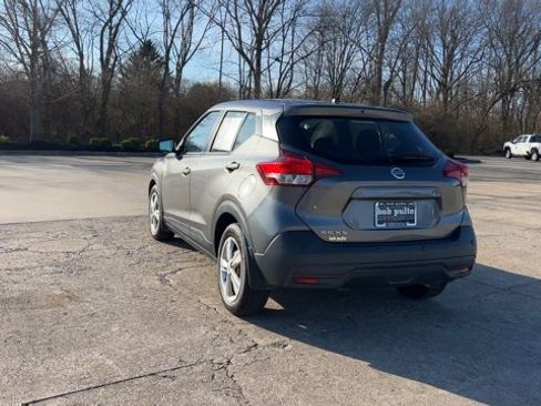Used 2020 Nissan Kicks S FWD image 7