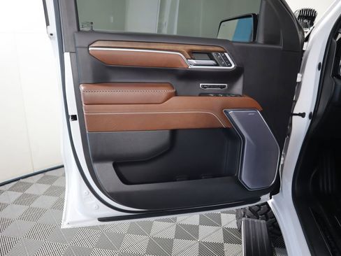 Used 2022 GMC Sierra 1500 Denali Ultimate image 24