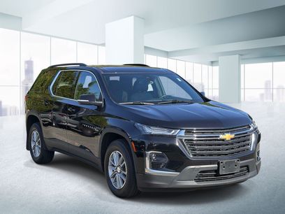 Used 2023 Chevrolet Traverse LT