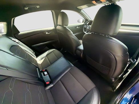 Used 2024 Kia Forte GT-Line image 29