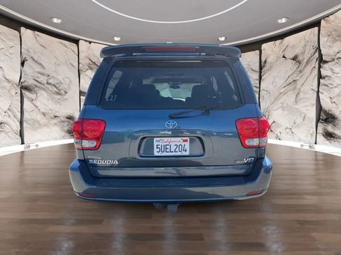 Used 2006 Toyota Sequoia Limited image 7