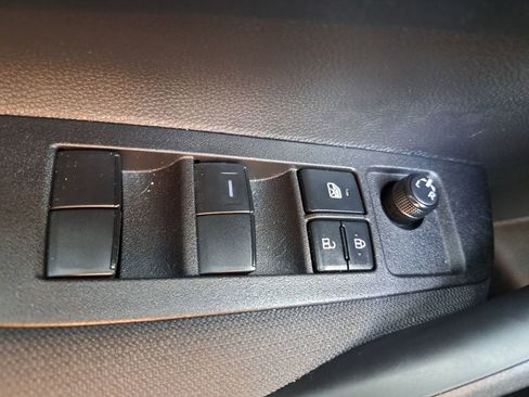 Used 2026 Toyota Corolla LE image 15