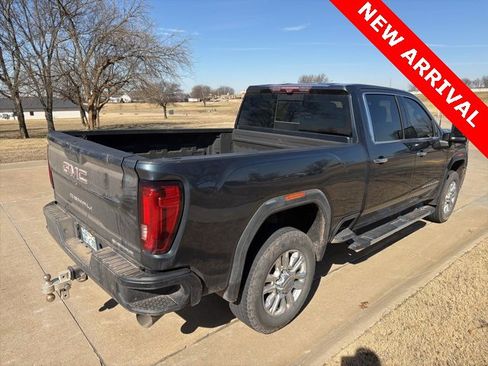 Used 2020 GMC Sierra 2500 Denali w/ Denali Ultimate Package image 3