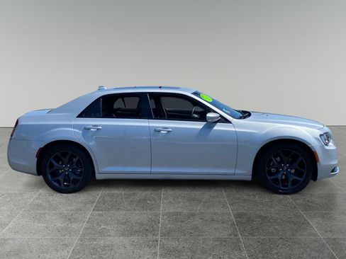 Used 2023 Chrysler 300 S image 6