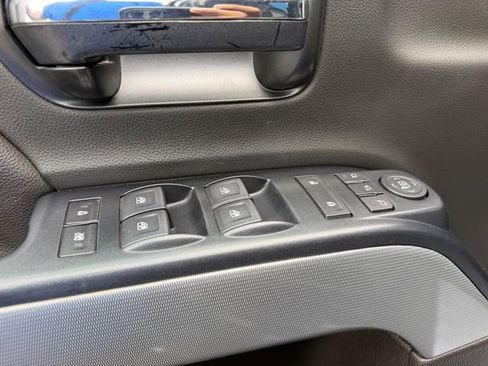 Used 2019 Chevrolet Silverado 2500 LTZ w/ Duramax Plus Package AWD/4WD image 17