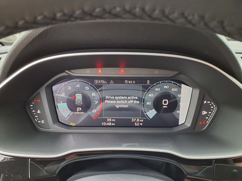 New 2025 Audi Q3 2.0T Premium image 30