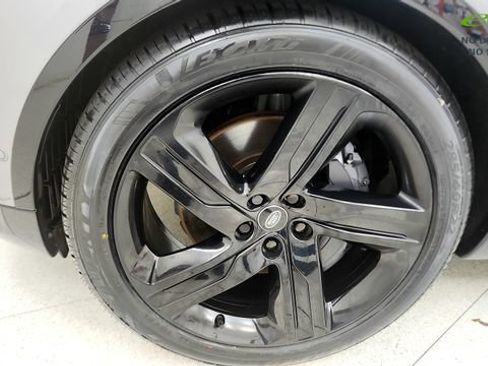 Used 2023 Land Rover Discovery S R-Dynamic AWD/4WD image 79