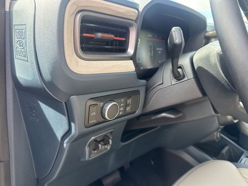 New 2025 Ford Maverick Lariat w/ 4K Tow Package image 27