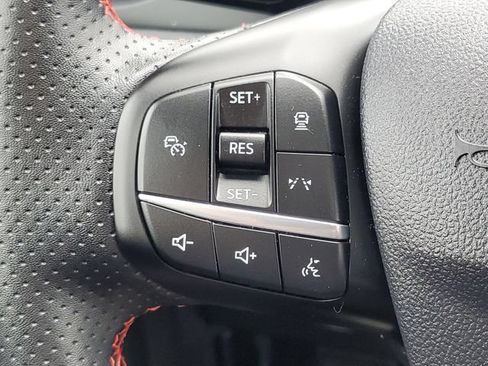 Certified 2024 Ford Escape ST-Line w/ Tech Pack #1 AWD/4WD image 19