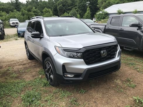 Used 2022 Honda Passport Elite image 1