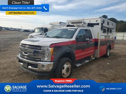 Used 2017 Ford F550 4x4 SuperCab Super Duty image 1