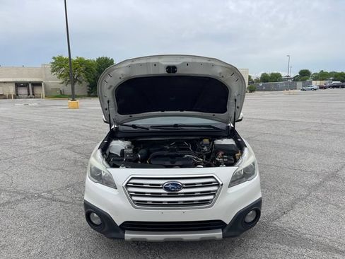Used 2016 Subaru Outback 2.5i Limited AWD/4WD image 30