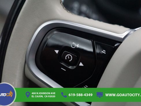 Used 2022 Volvo XC90 T8 Inscription w/ Advanced Package AWD/4WD image 23
