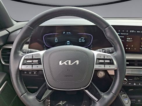 Used 2025 Kia Telluride EX X-Line AWD/4WD image 16