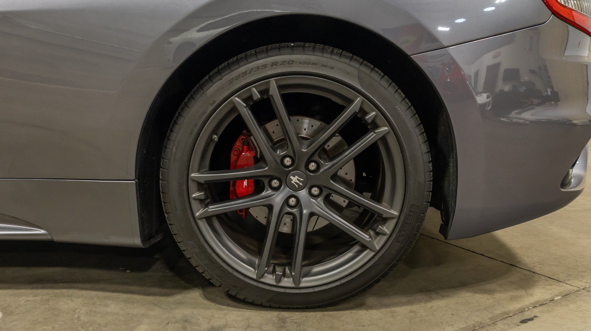 Used 2018 Maserati GranTurismo Sport RWD image 31
