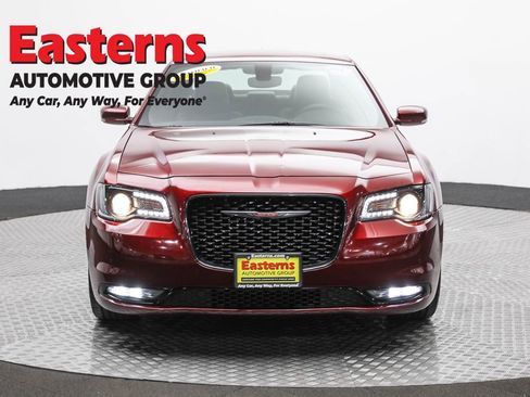 Used 2023 Chrysler 300 S image 2