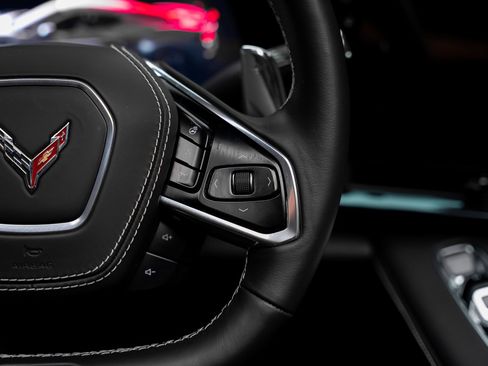 Used 2025 Chevrolet Corvette Z06 w/ Stealth Interior Trim Package RWD image 51