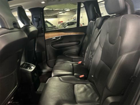 Certified 2023 Volvo XC90 T8 Plus image 22