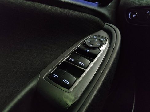 Used 2018 Chevrolet Malibu LT w/ Driver Confidence Package image 27