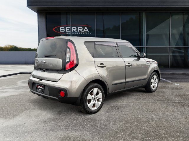Used 2017 Kia Soul w/ Convenience Package FWD image 5