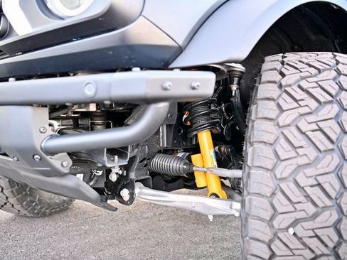 New 2025 Ford Bronco Badlands AWD/4WD image 18
