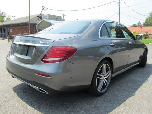 Used 2017 Mercedes-Benz E 300 4MATIC image 10