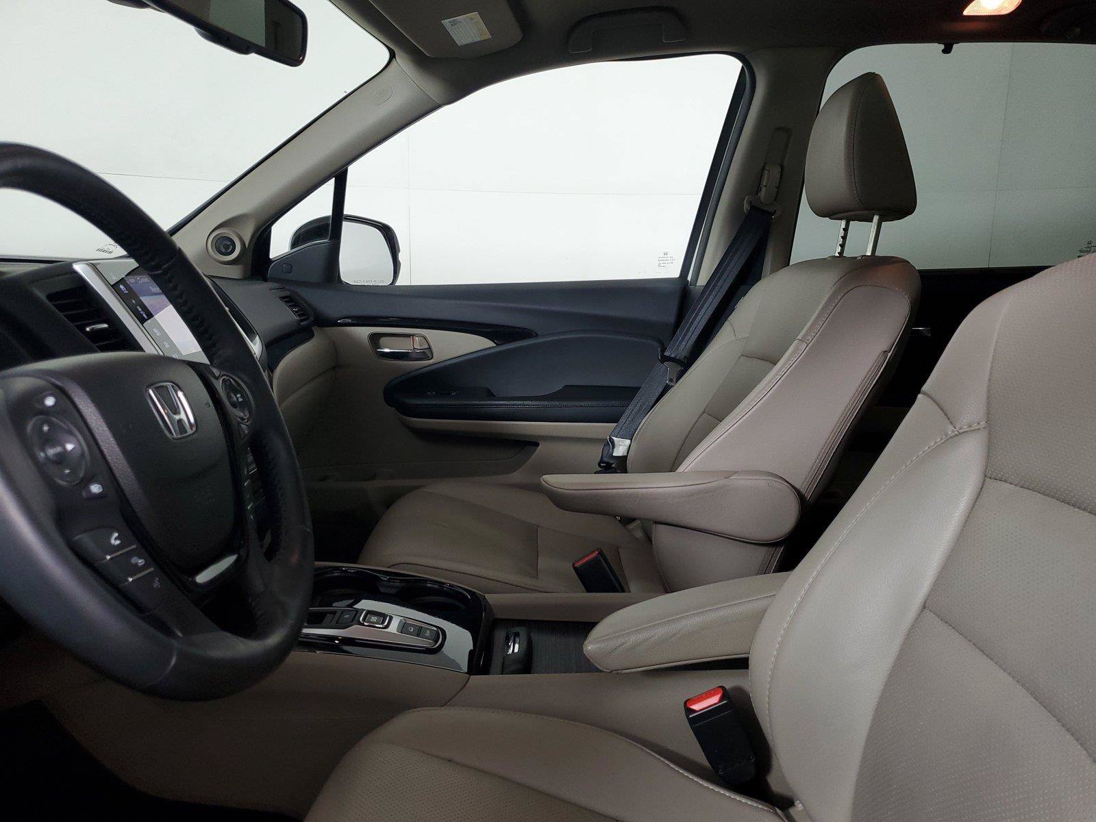 Used 2017 Honda Pilot Elite image 22