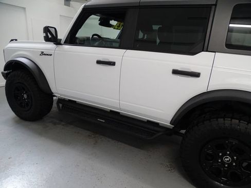 Used 2023 Ford Bronco Wildtrak AWD/4WD image 21