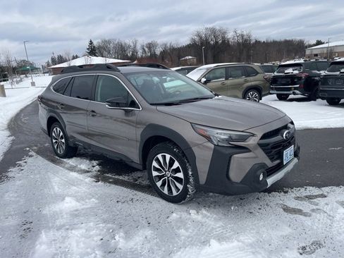 Used 2024 Subaru Outback Limited image 5
