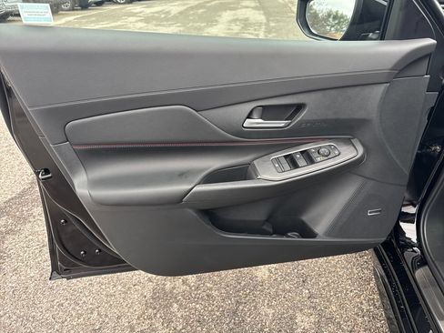 New 2026 Nissan Sentra SR w/ SR Premium Package FWD image 10