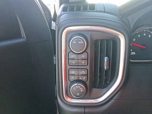 Used 2021 Chevrolet Silverado 1500 LT Trail Boss w/ Bed Protection Package AWD/4WD image 19