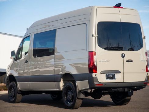 New 2025 Mercedes-Benz Sprinter 2500 image 9