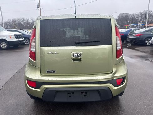 Used 2013 Kia Soul + image 6