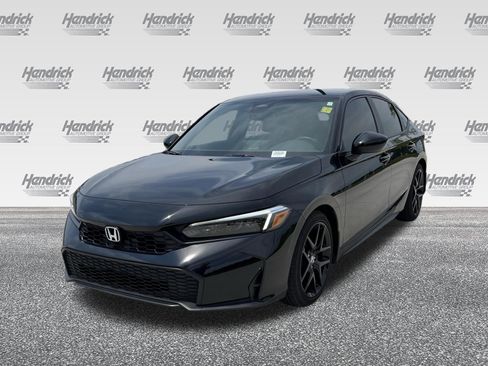 Used 2025 Honda Civic Sport image 5