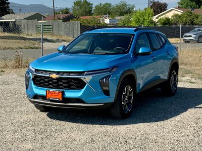 New 2025 Chevrolet Trax LT w/ LT Convenience Package