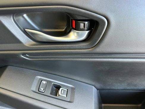 Used 2024 Honda Accord EX image 18