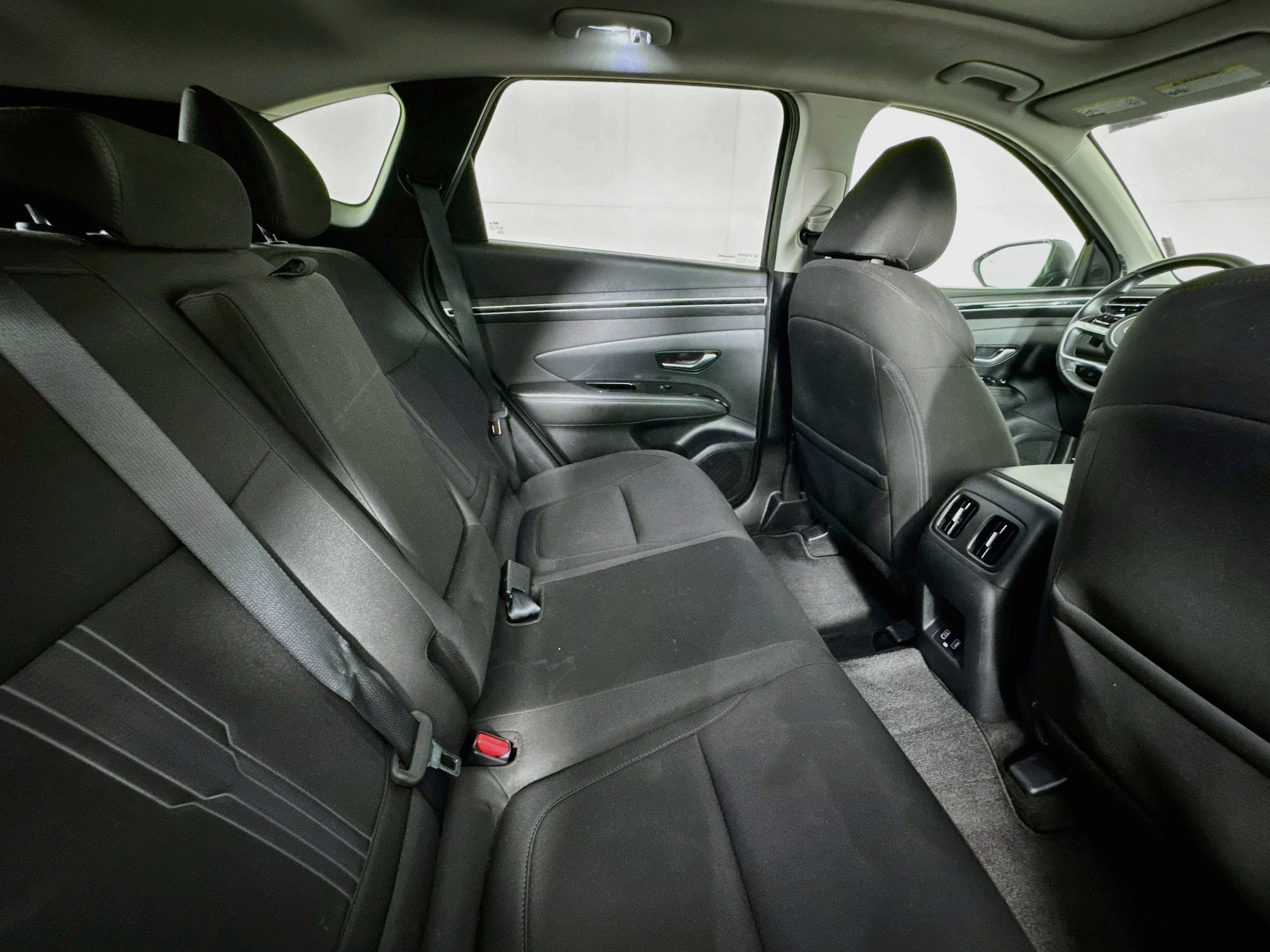 Used 2022 Hyundai Tucson SEL AWD/4WD image 46