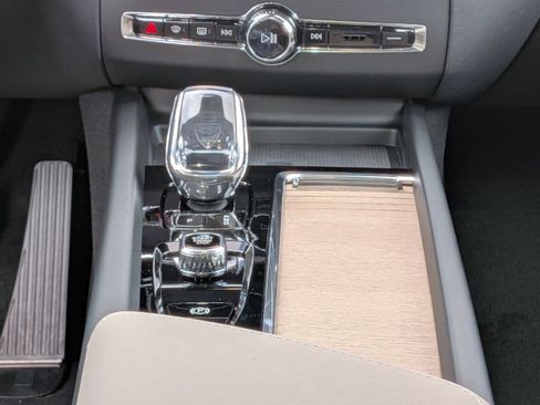 New 2026 Volvo XC60 T8 Core w/ Protection Package Premier AWD/4WD image 9