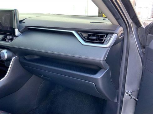 Used 2023 Toyota RAV4 LE image 16