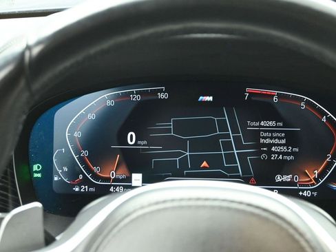 Used 2022 BMW 750i xDrive w/ Luxury Rear Seating Package image 15