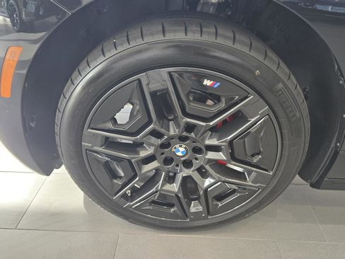 New 2026 BMW iX xDrive60 w/ M Sport Package image 6