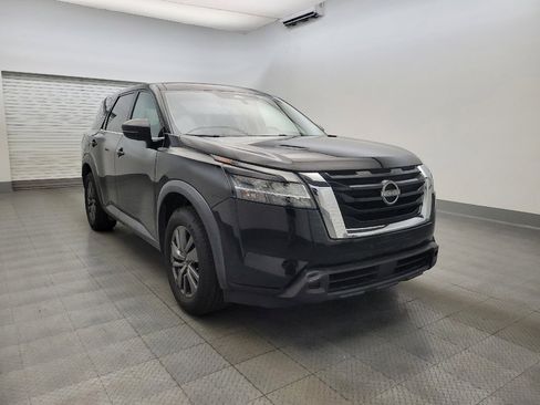 Used 2022 Nissan Pathfinder S FWD image 13