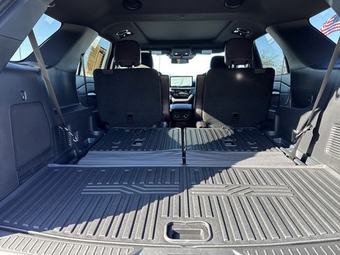 Used 2025 Ford Explorer Platinum w/ LUX Leather Package image 35