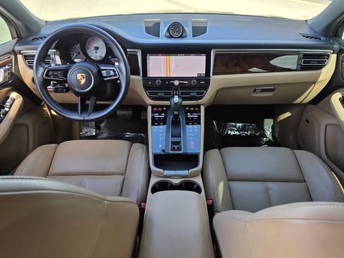 Used 2022 Porsche Macan S image 17