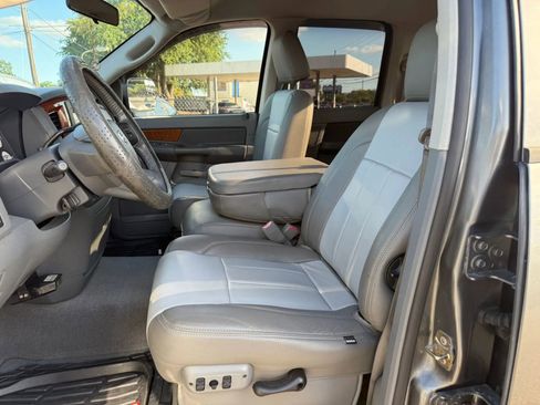 Used 2006 Dodge Ram 2500 Truck SLT image 10