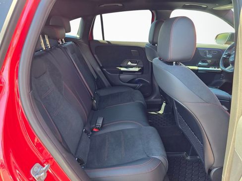 Used 2026 Mercedes-Benz GLA 250 4MATIC image 22