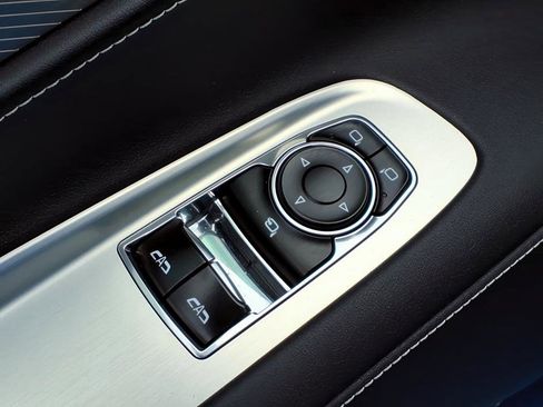 Used 2022 Chevrolet Corvette Stingray Preferred Cpe RWD image 15