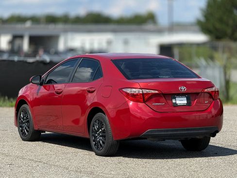 Used 2019 Toyota Corolla LE FWD image 10