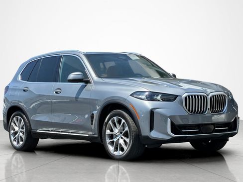 Used 2024 BMW X5 sDrive40i w/ Parking Assistance Package RWD image 7