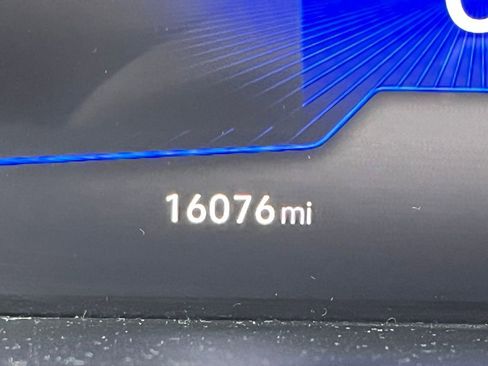 Certified 2022 Volkswagen Taos S FWD image 23